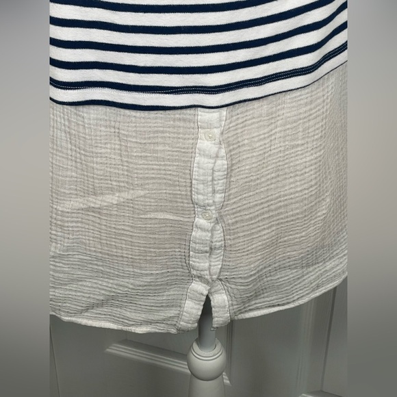 Anthropologie || Postmark || Mixed Media Top || Large - Picture 7 of 9